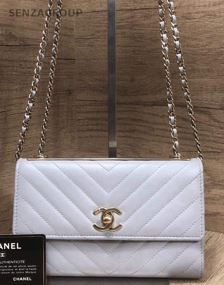 Chanel Trendy CC WOC Chain Shoulder Bag Crossbody Gray Gold Used Women Classic