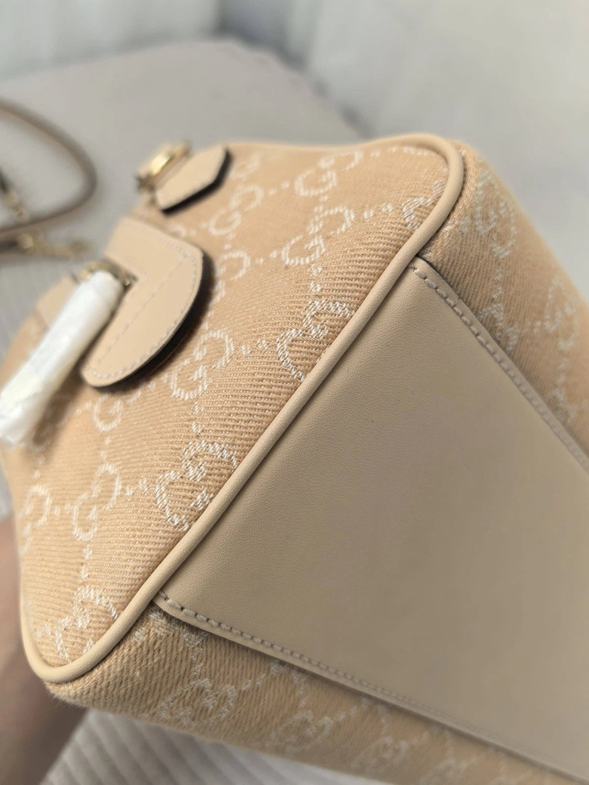 Excellent Gucci Boston Monogram Top Handle Crossbody Bag Beige Silver Hardware