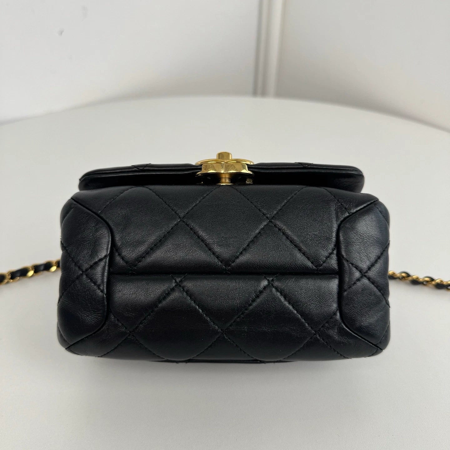 Chanel Diamond Mini Chain Shoulder Bag Crossbody Black Gold Women Classic