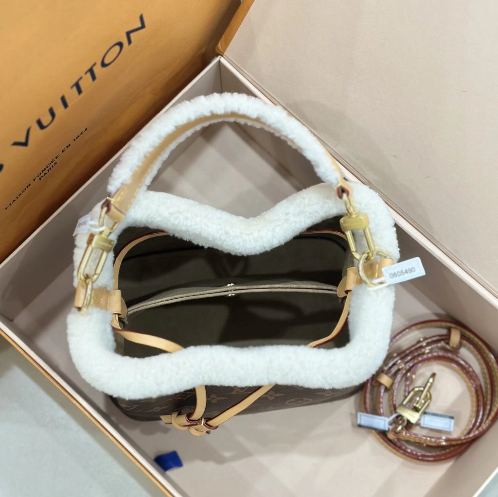 Louis Vuitton Noe BB Small Furry Bucket Bag For Women