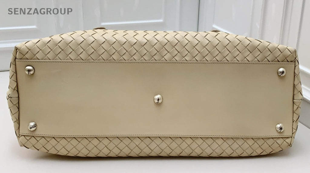 Bottega Veneta Embroidered Pattern Shoulder Tote Bag Cream Women