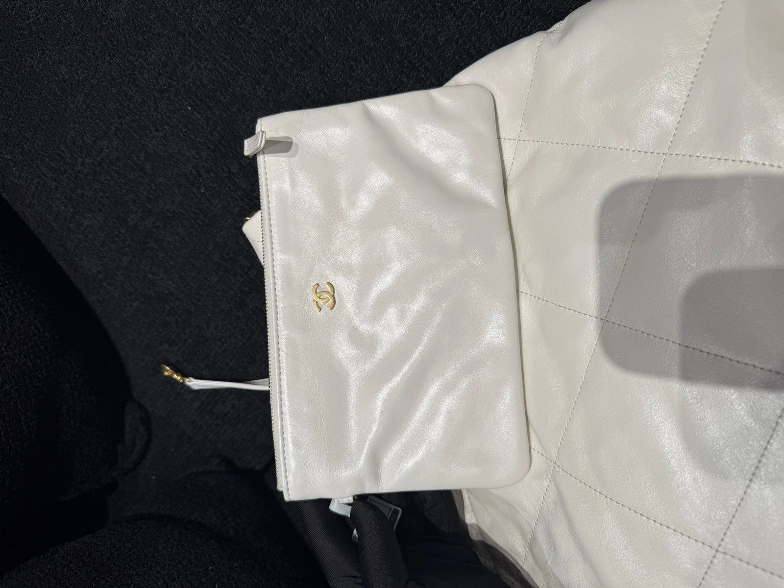 New CHANEL Calfskin 22Bag Medium White Gold Tote Bag For Women