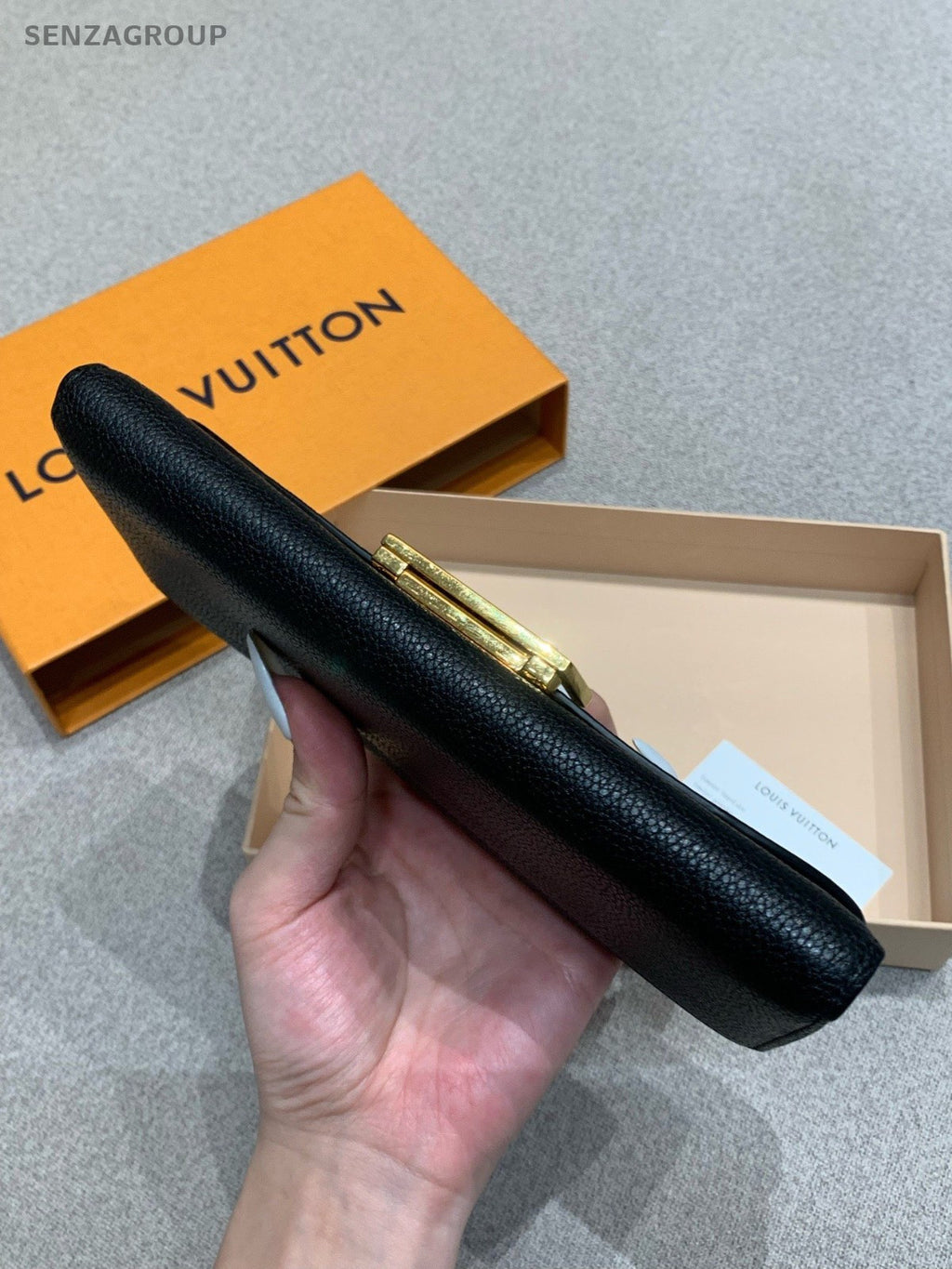 Louis Vuitton Long Wallet All Leather Logo Black Gold