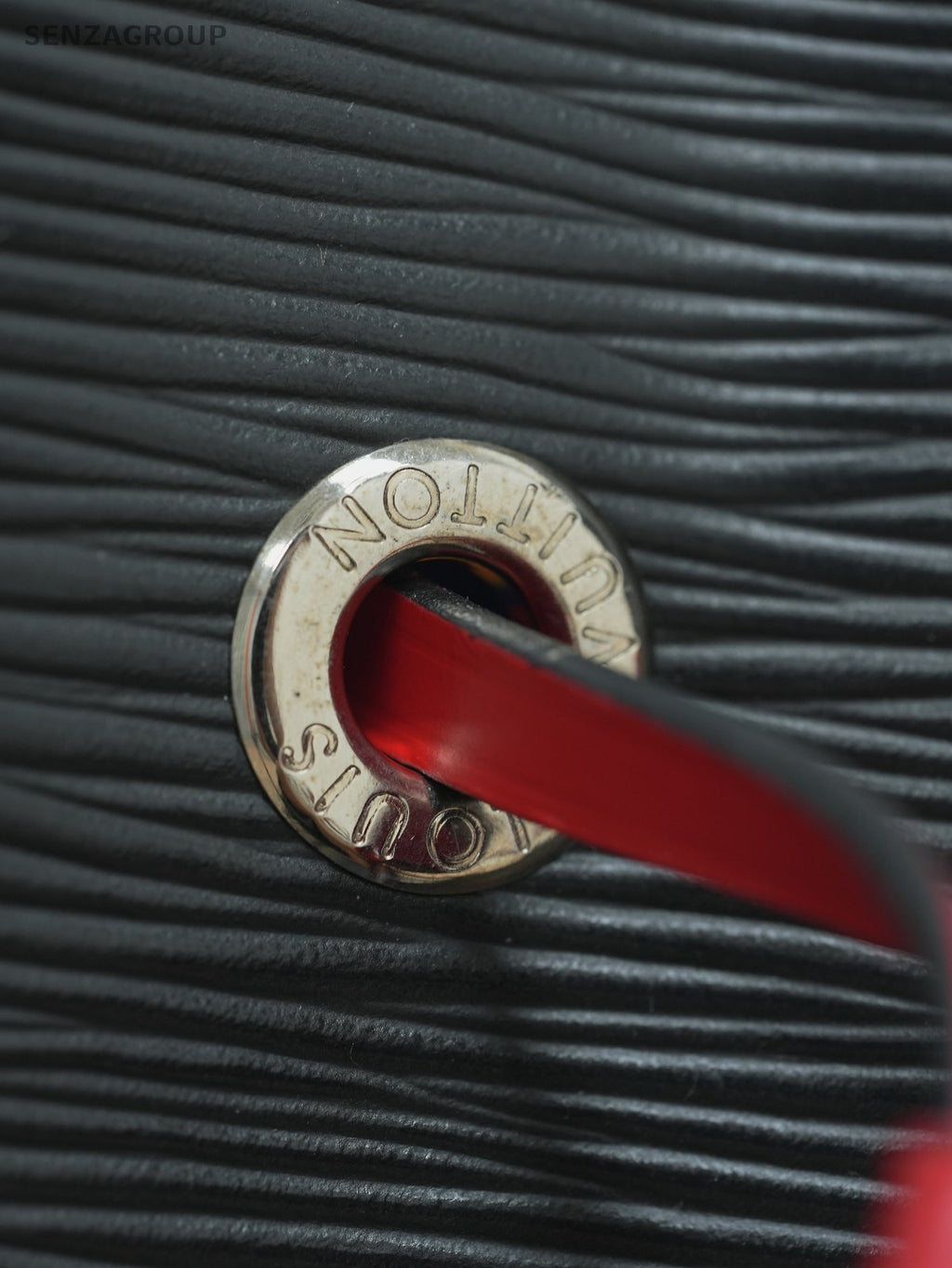 Louis Vuitton Epi Leather Black Red Bucket bag Crossbody