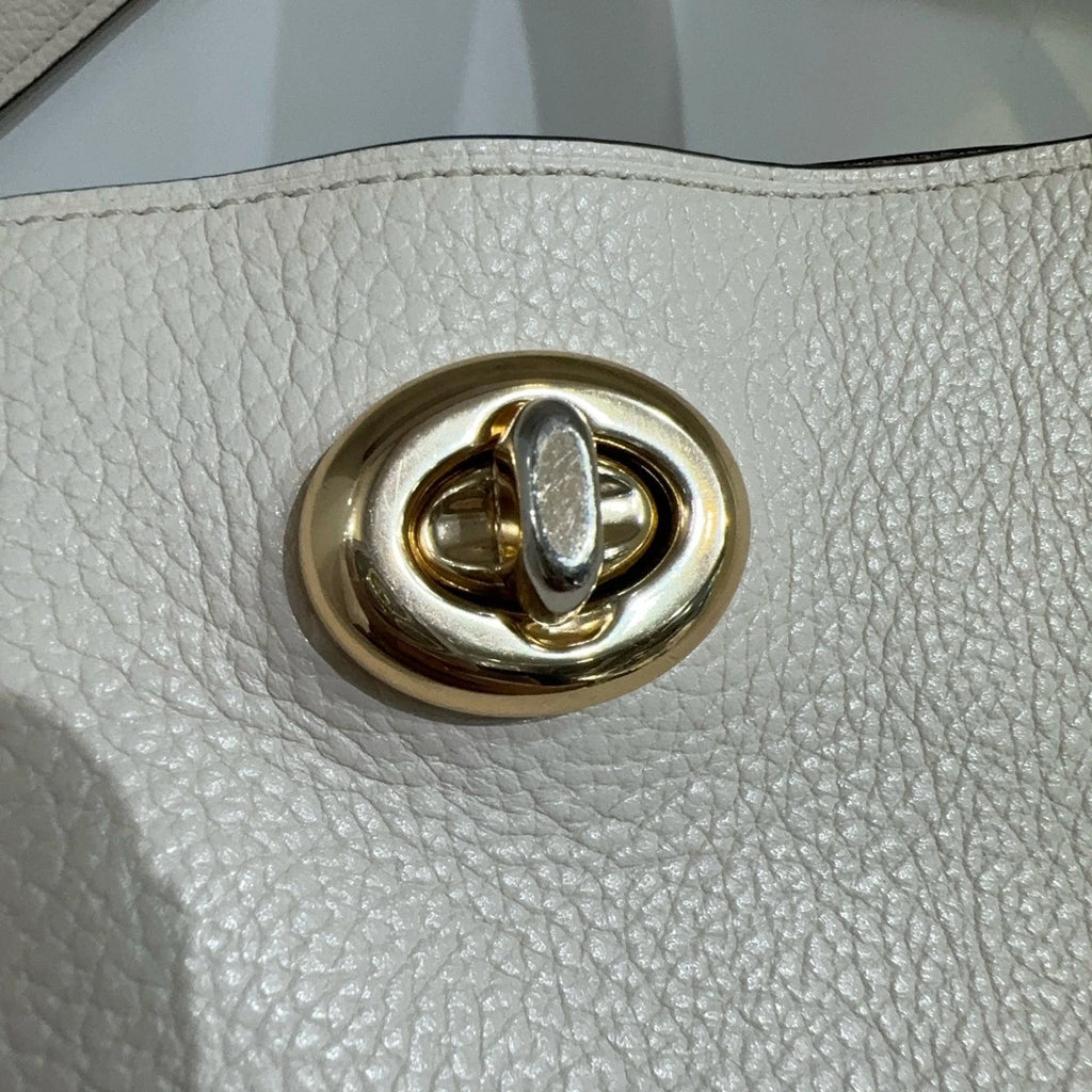COACH Charlie 26 Polished Pebble Leather Bucket Bag For Women