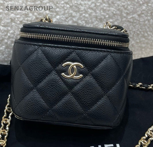 Chanel Calfskin Chain Shoulder Bag Crossbody Black Gold Used Women Classic