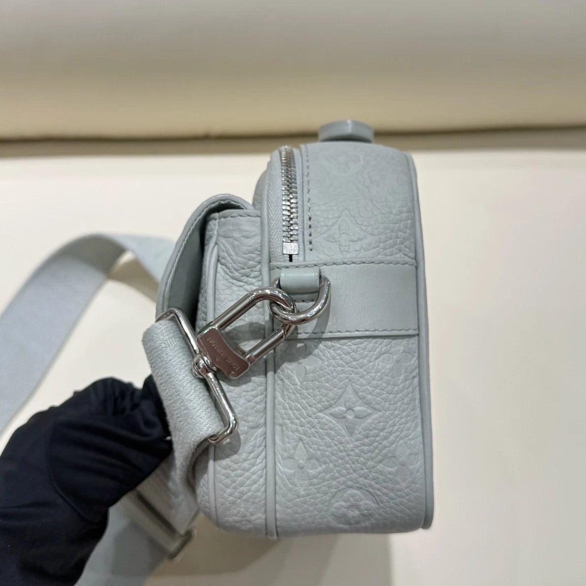 Louis Vuitton S-Lock Calfskin Monogram Empreinte Gray Handbag Crossbody