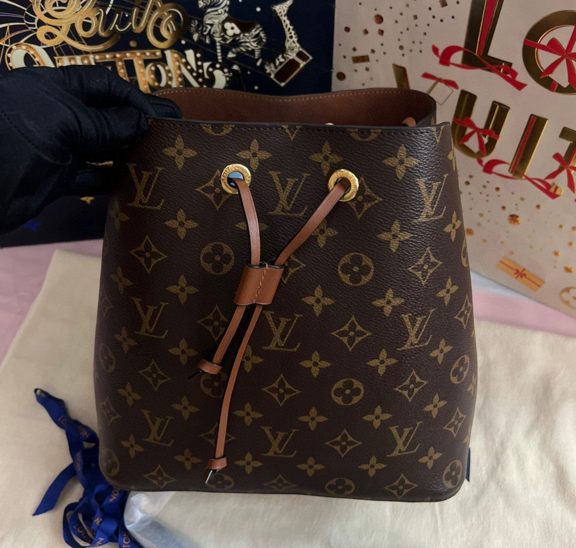 Louis Vuitton Monogram Bucket Top Handle Shoulder Bag Brown Women Classic