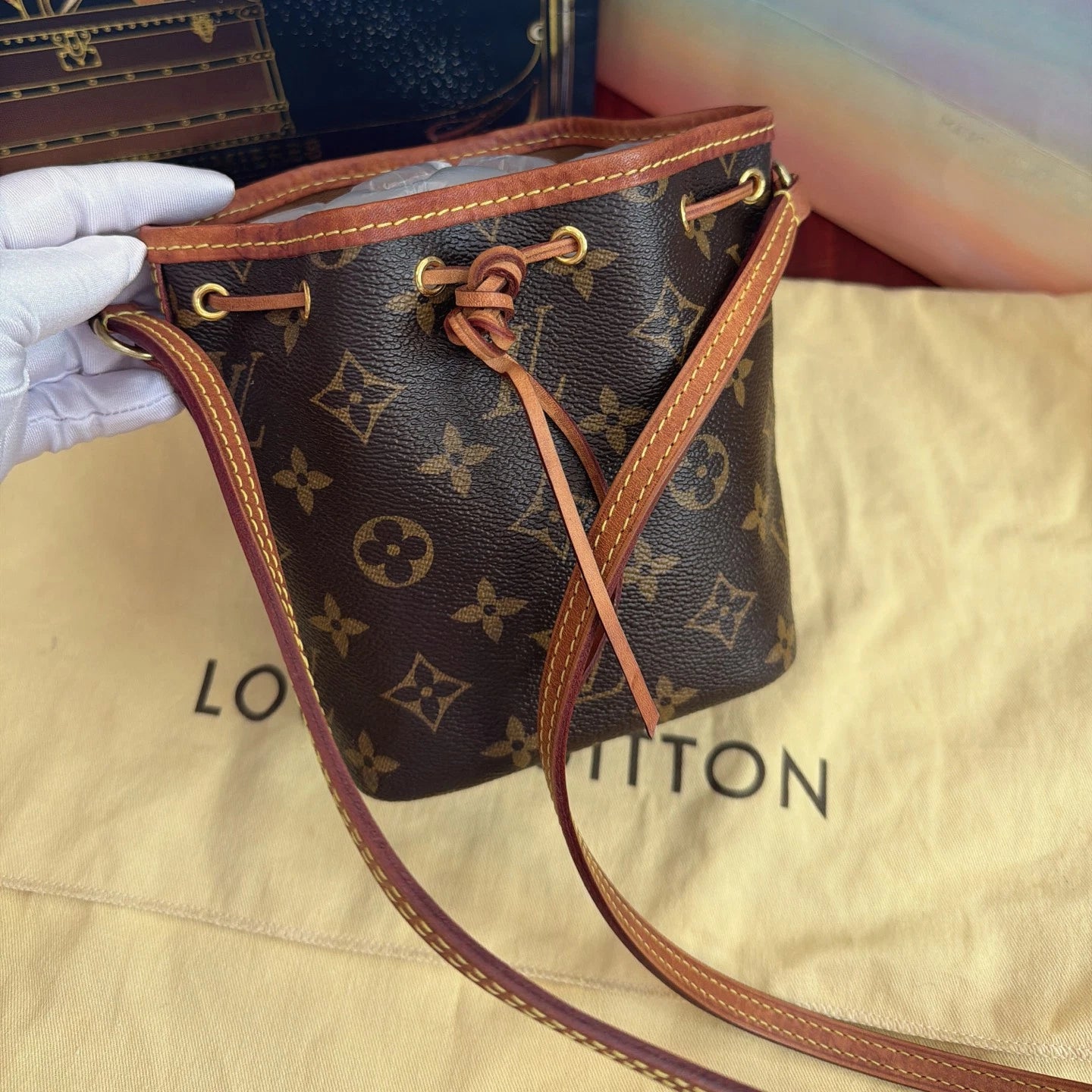Louis Vuitton Noe Brown Shoulder Bag Crossbody Excellent