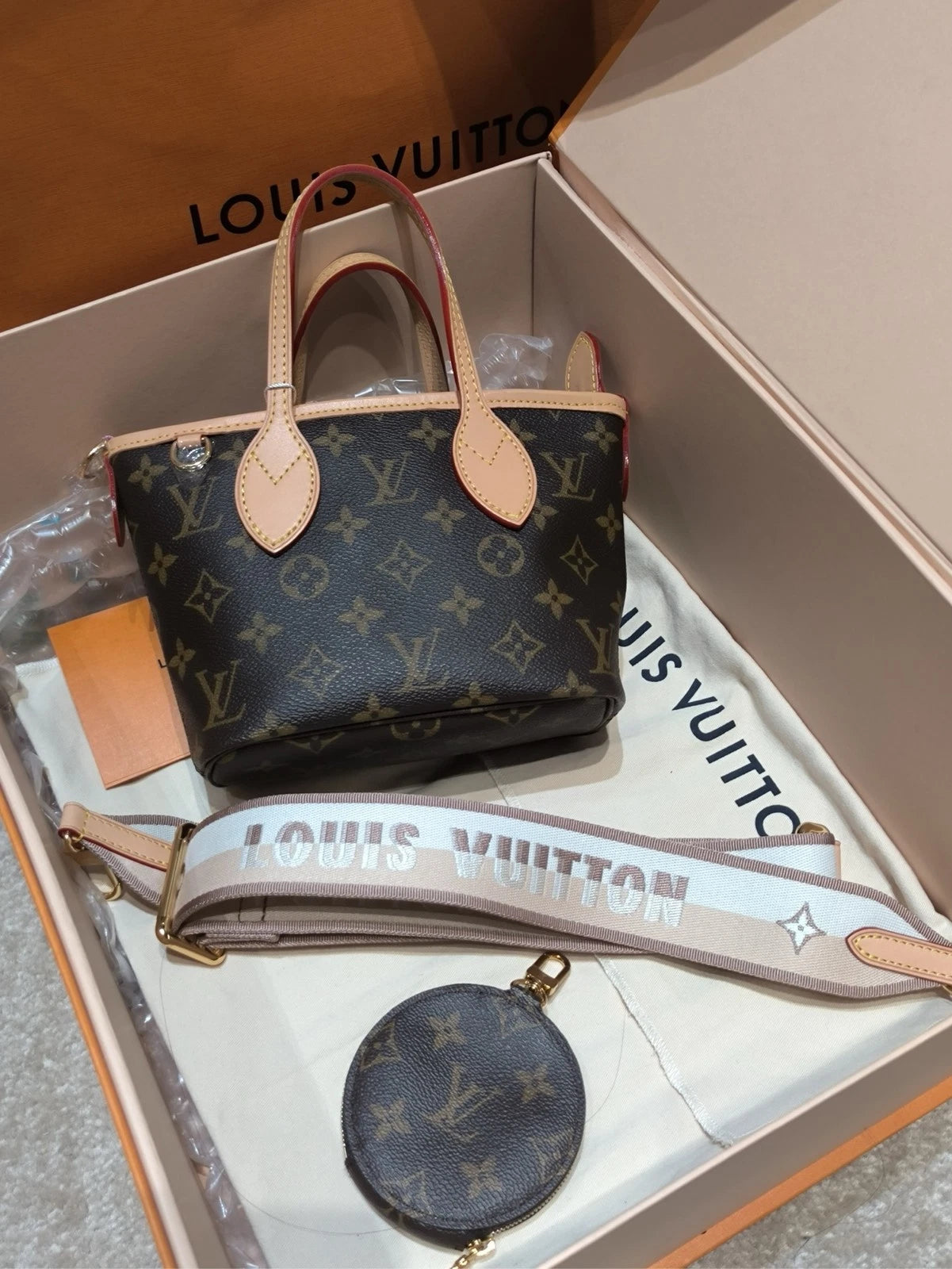 Louis Vuitton Neverfull BB Beige Shoulder Tote Bag For Women