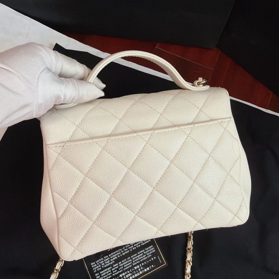 Excellent Chanel Affinity PM White Top Handle Bag Gold Chain Crossbody Diamond