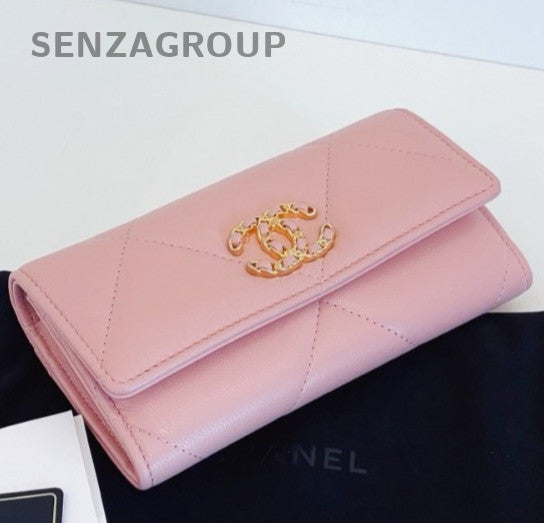 Chanel 19Bag Diamond Long Wallet Chain Crossbody Pink Gold Used Women Classic