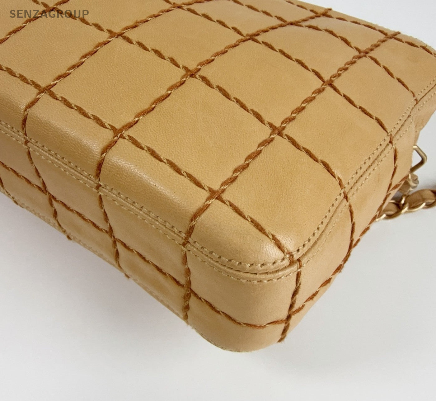 Chanel Lambskin Vintage Chain Shoulder Bag Brown Gold Women Classic