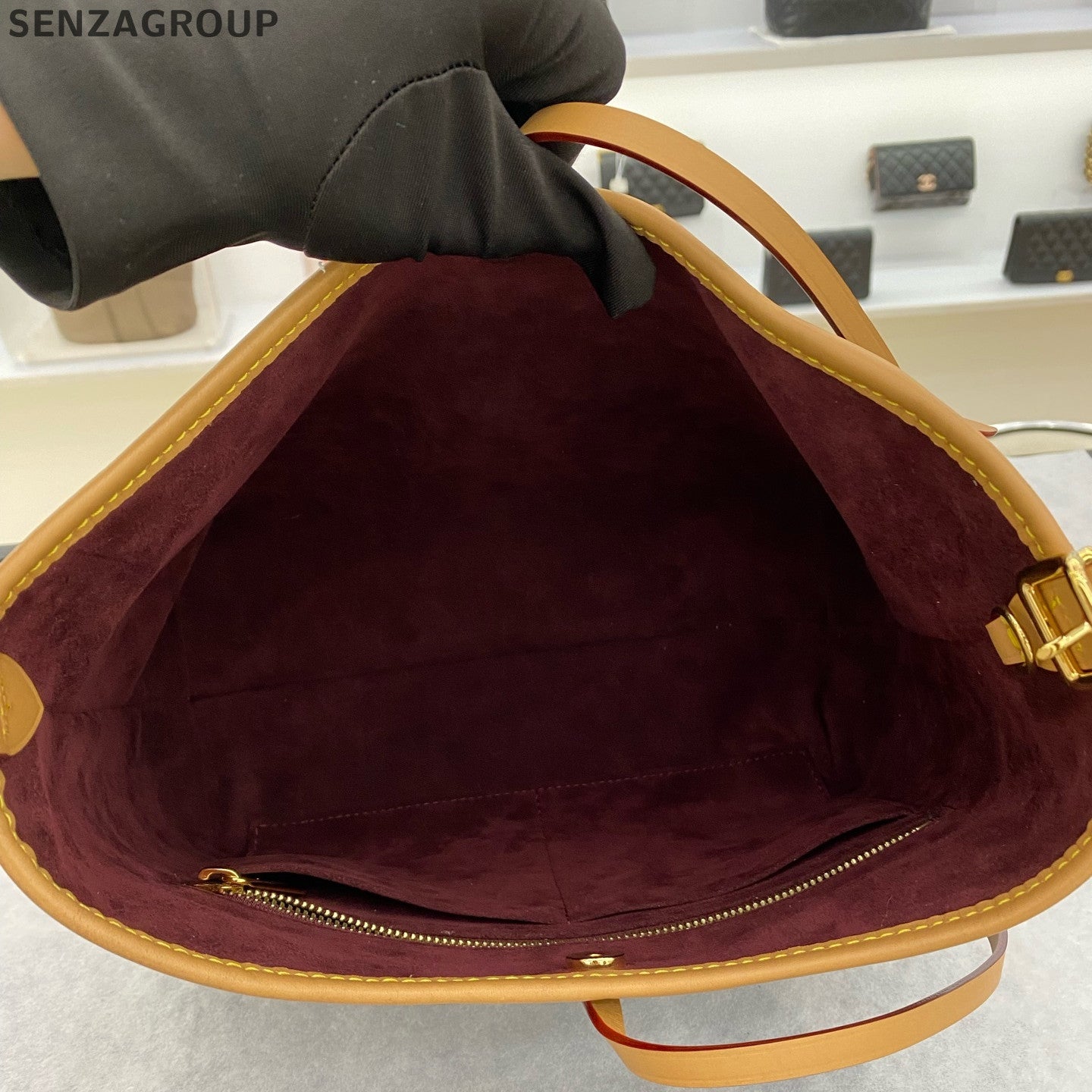 Louis Vuitton Carryall PM Monogram Coated Canvas Shoulder Crossbody Bag