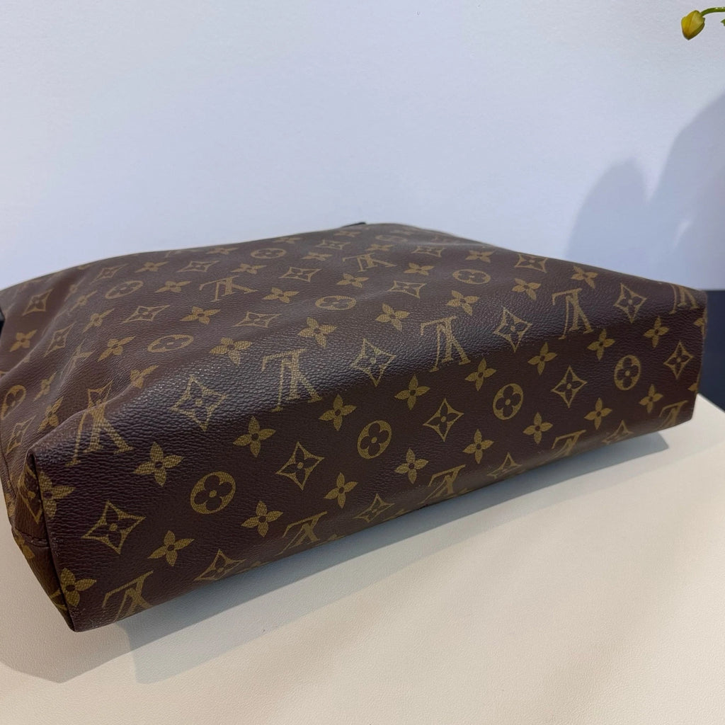 Louis Vuitton Monogram Brown Briefcase Handbag Crossbody Bag For Unisex