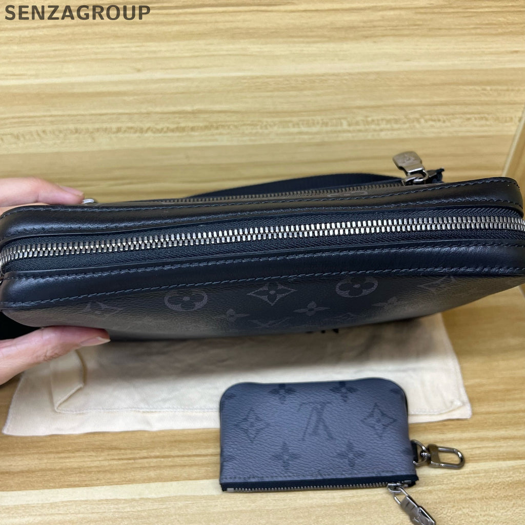 Louis Vuitton Monogram Tri-fold Shoulder Bag Black Silver Unisex Classic