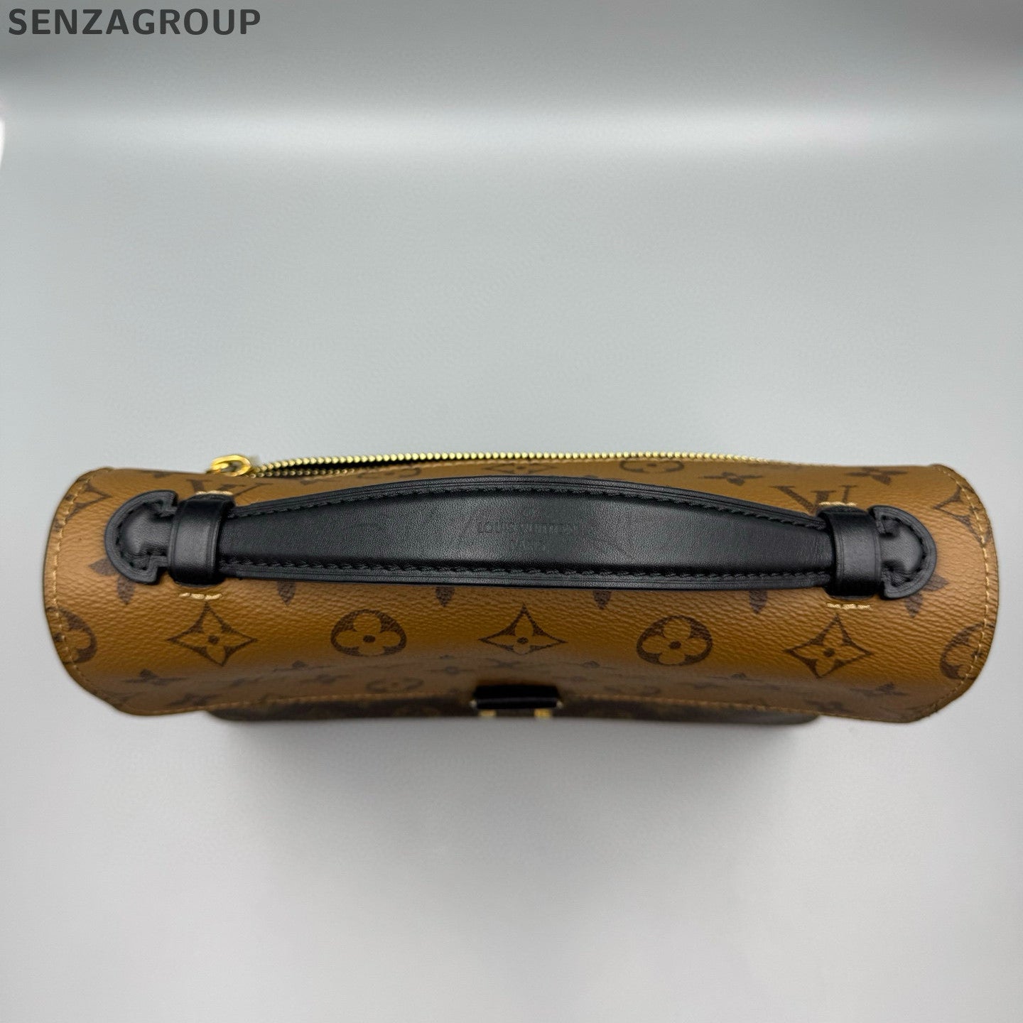 Louis Vuitton Monogram Pochette Metis Crossbody Bag - Classic Women's
