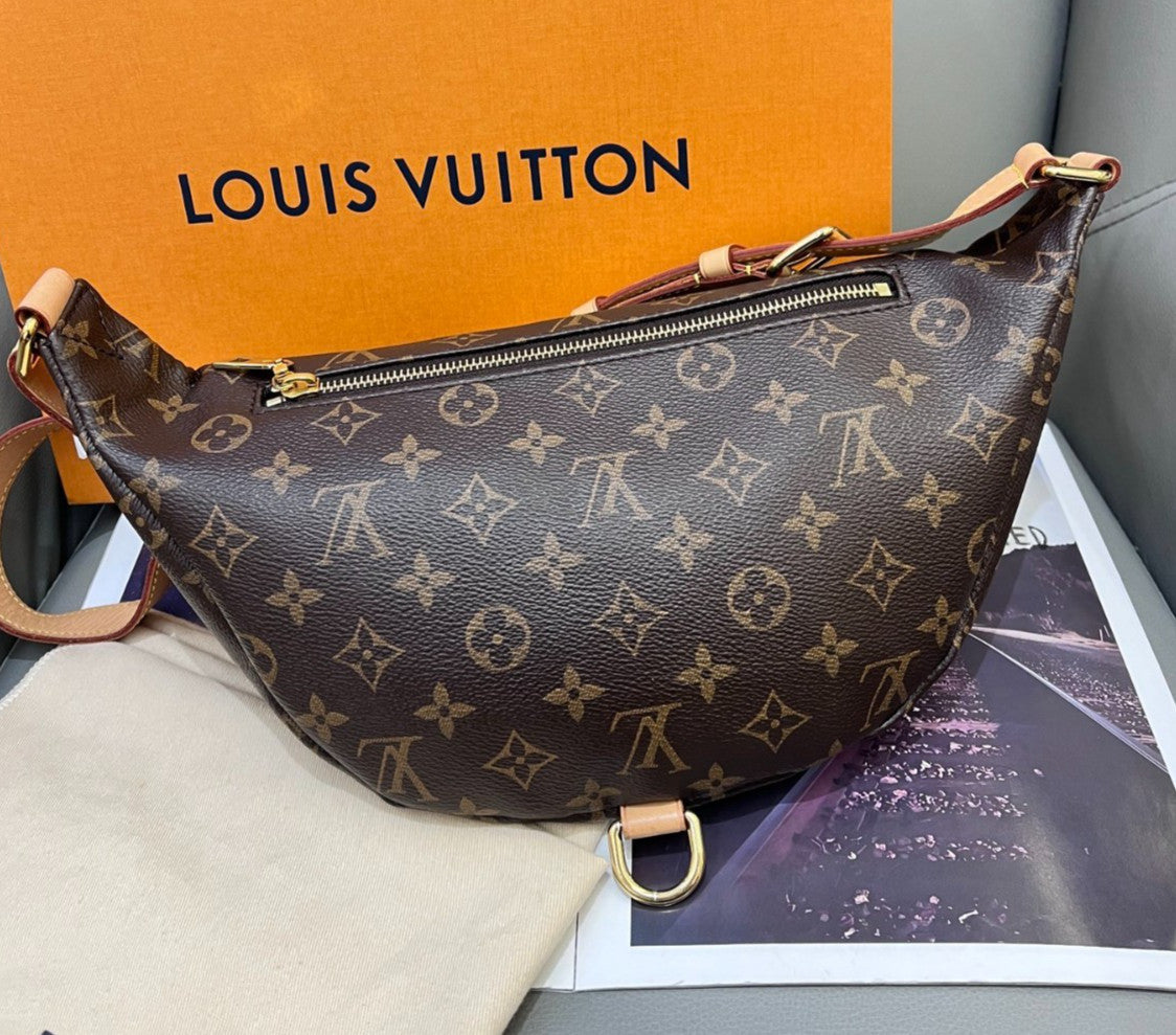 Louis Vuitton Bumbag Monogram Shoulder Bag Crossbody Brown Gold Unisex Adults