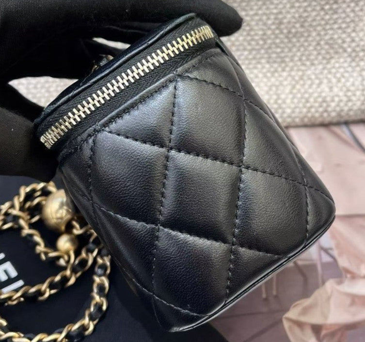 Chanel Diamond Mini Lambskin Box Chain Crossbody Black Gold Women Classic