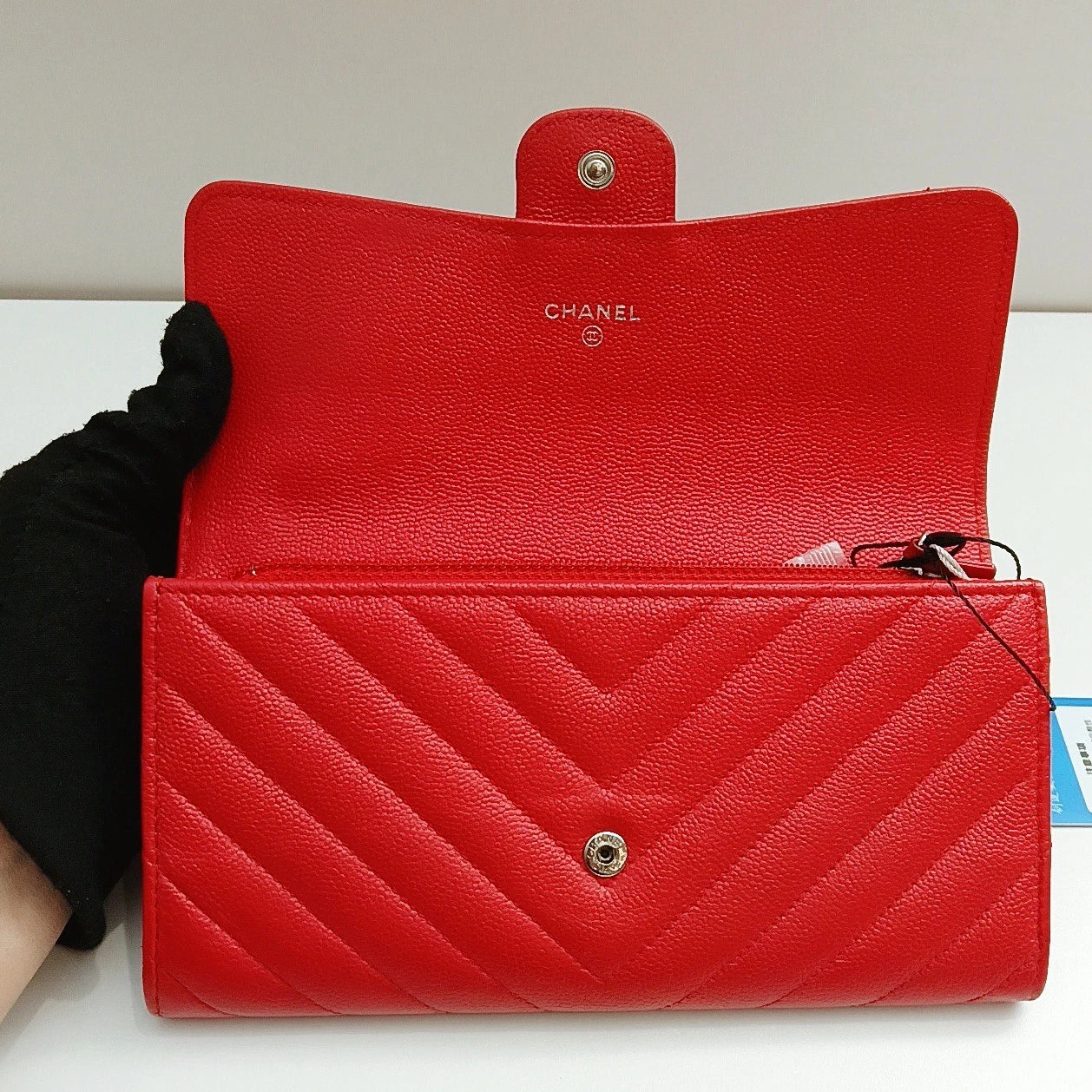 Chanel Classic Flap Chain Shoulder Crossbody Bag Red Gold Hardware Women