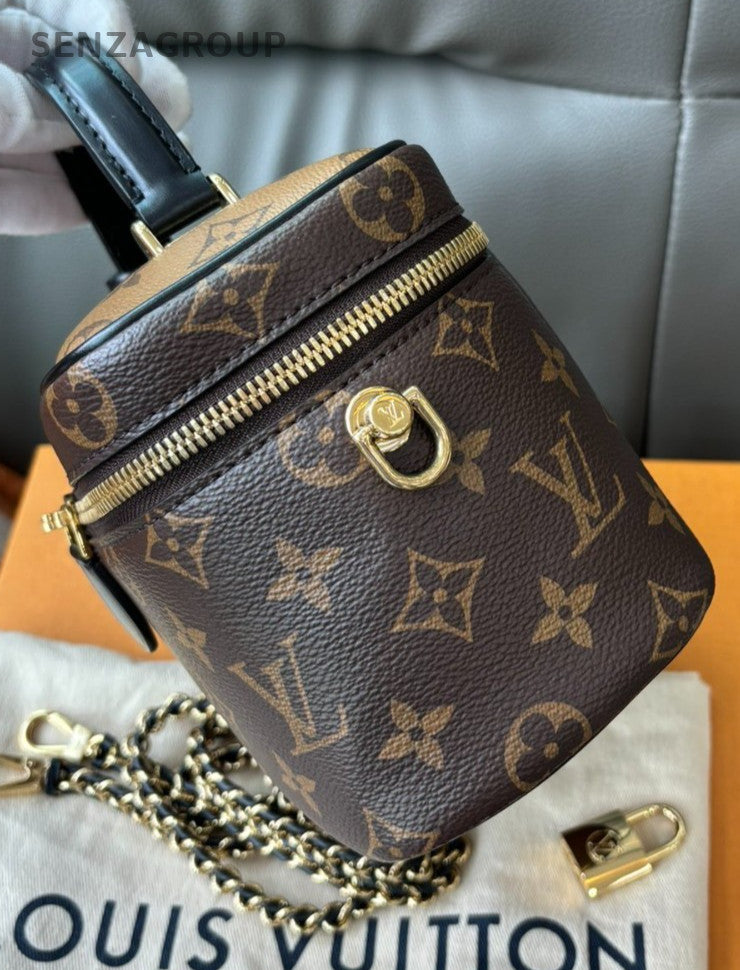Louis Vuitton Vanity Monogram Top Handle 2WAY Crossbody bag Almost Brand NEW