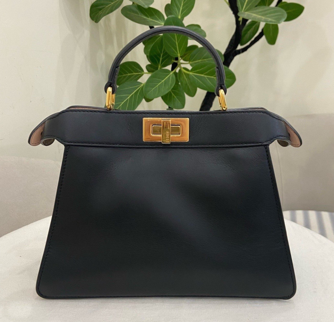Fendi Peekaboo PM Top Handle Bag Crossbody Black Gold Used Women Classic