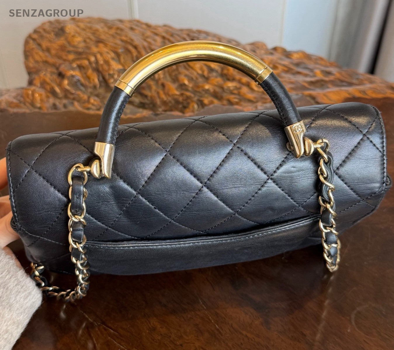 Chanel Diamond Chain Crossbody Top Handle Bag Black Gold Used Women Classic