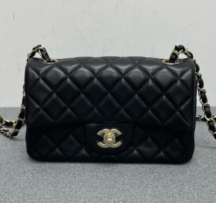 Chanel Classic Flap Lambskin Mini Chain Shoulder Bag Black Gold Women Fashion