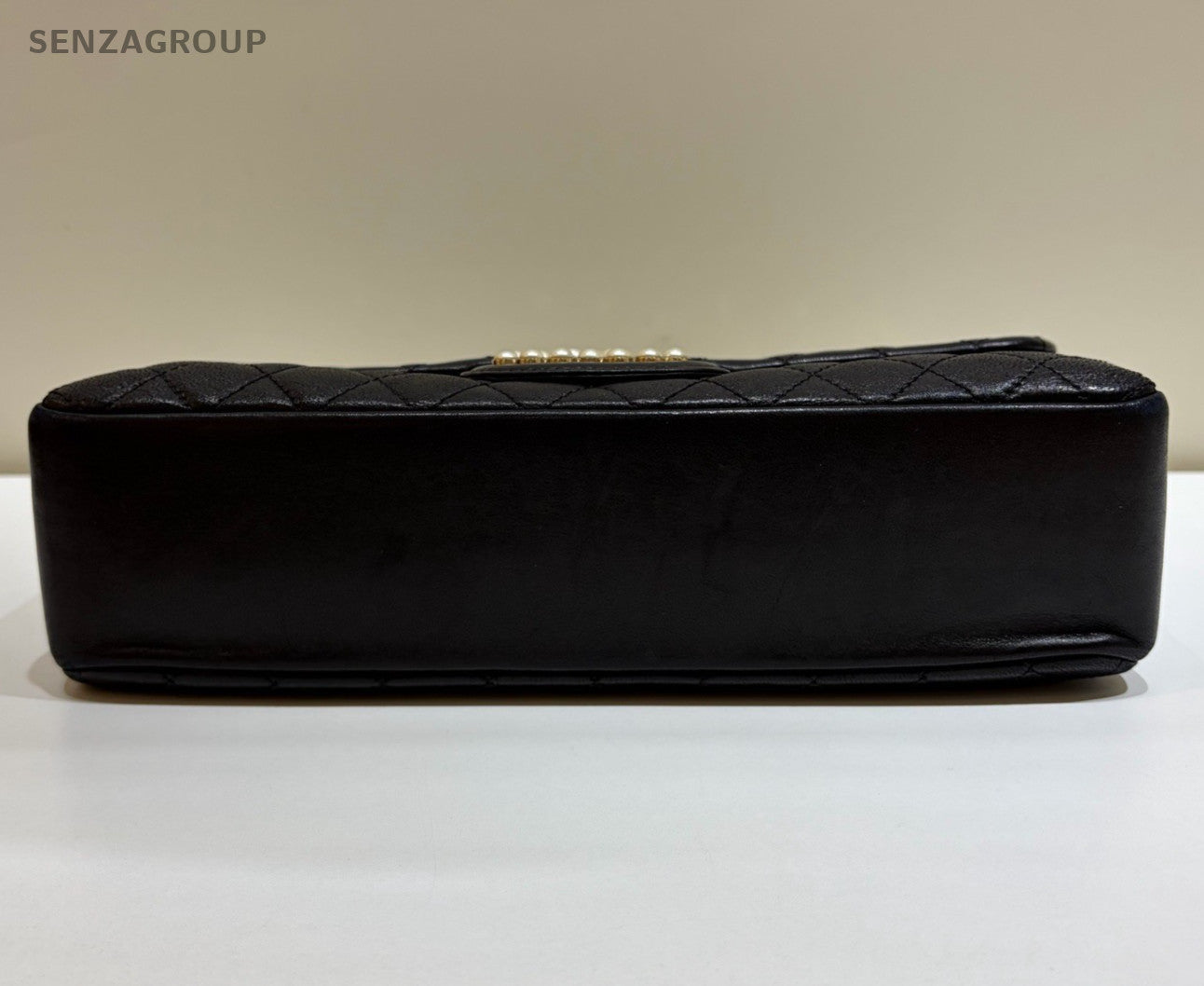 Chanel Diamond Pearl Chain Shoulder Bag Black Gold Used Women Classic Fashion