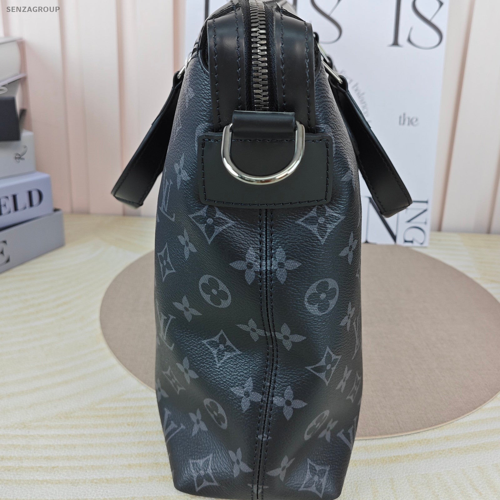 Louis Vuitton Explorer Monogram Briefcase Hand Shoulder Bag Unisex Classic