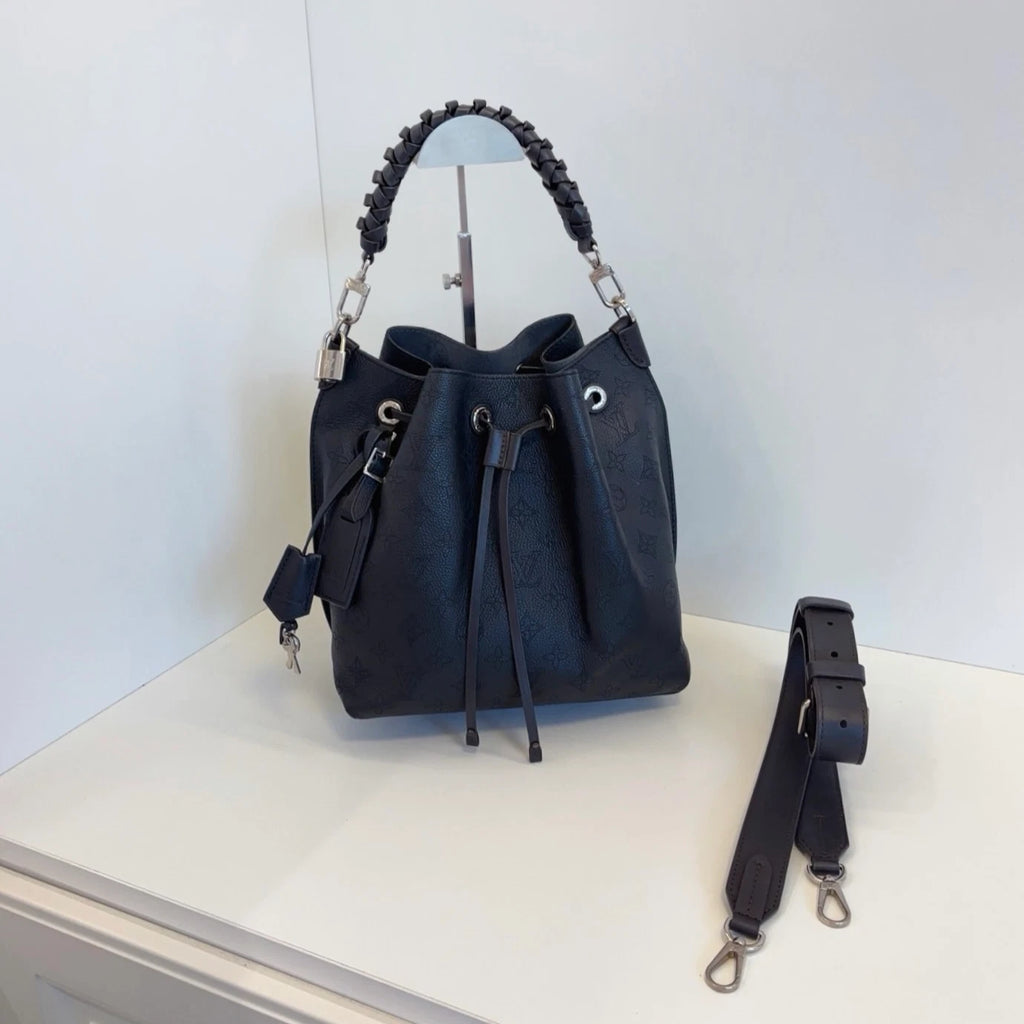 Louis Vuitton Muria Calfskin Bucket Top Handle Shoulder Bag Black Silver