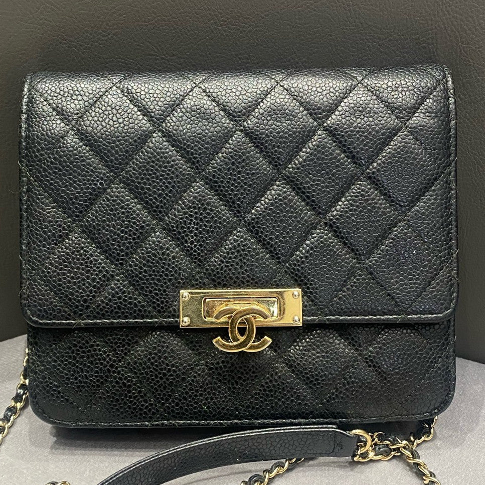 Chanel WOC Quilted Chain Shoulder Crossbody Bag Black Gold Classic