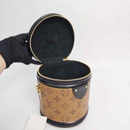 Louis Vuitton Monogram Canvas Bucket Bag for Women