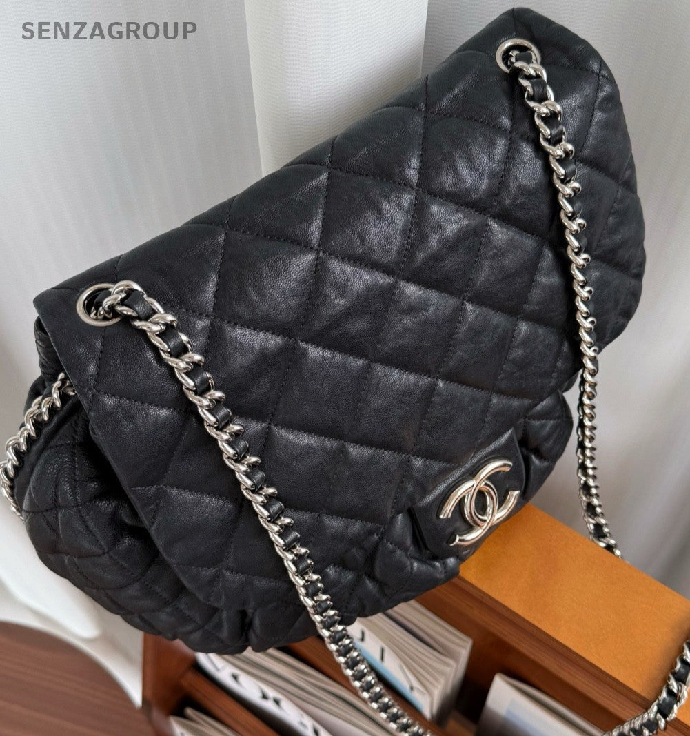 CHANEL Chain Around Shoulder bag Black silver Calfskin