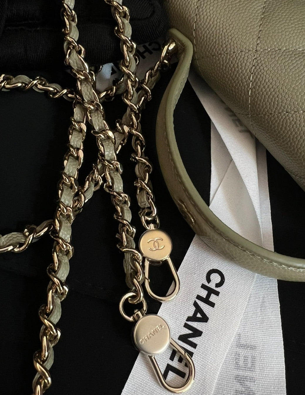 Chanel 25C Diamond Chain Top Handle Bag Crossbody Green Gold Women Fashion