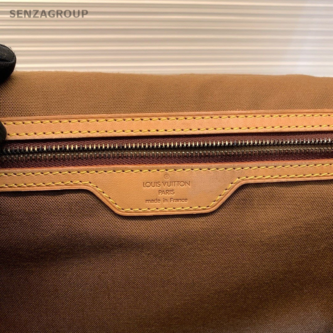 Louis Vuitton Vintage Monogram IVY Hangbag Crossbody