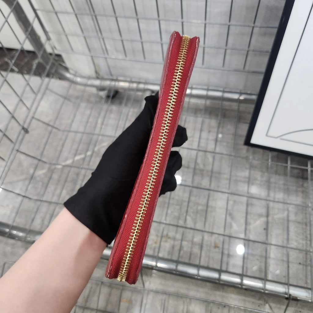 Louis Vuitton Red Patent Leather Long Wallet Clutch For Women