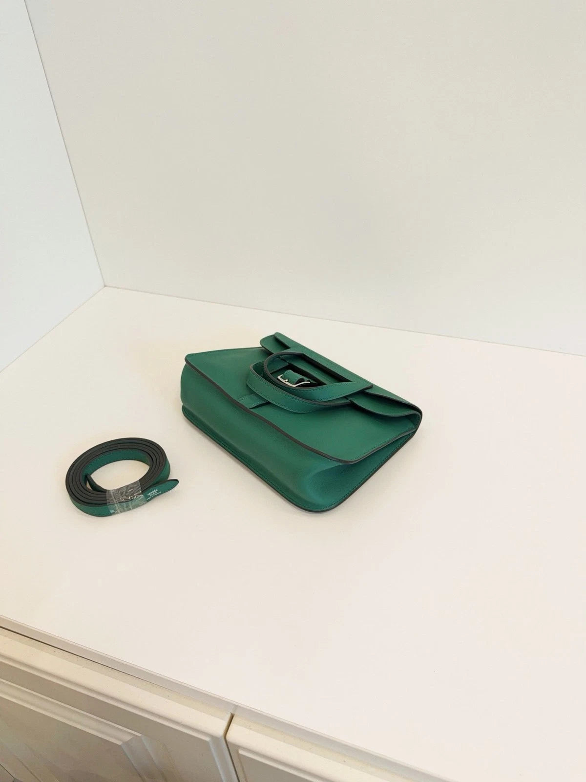 Hermès Halzan Mini Swift Calfskin Crossbody Bag Vert Bambou Green