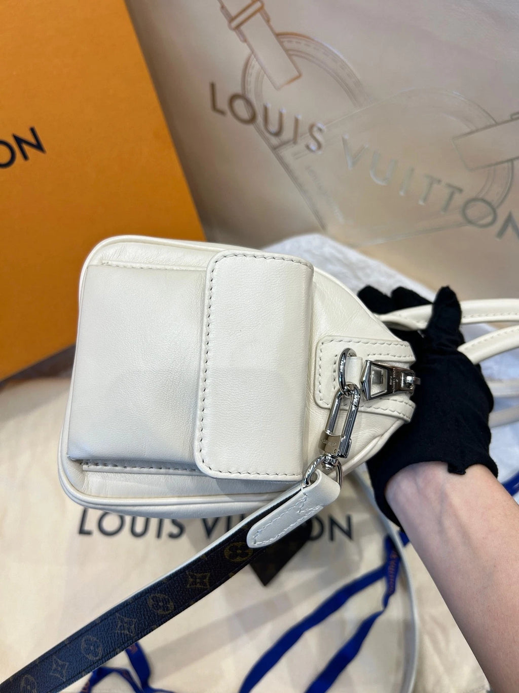 Louis Vuitton Speedy Cargo Vanilla Lambskin Shoulder Handbag For Women
