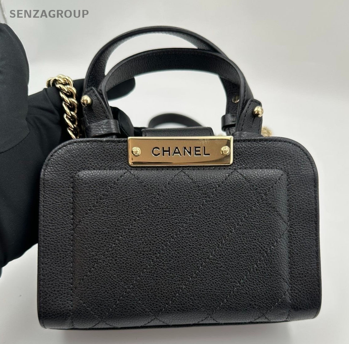 Chanel Diamond Chain Shoulder Crossbody Top Handle Bag Black Gold Women Classic