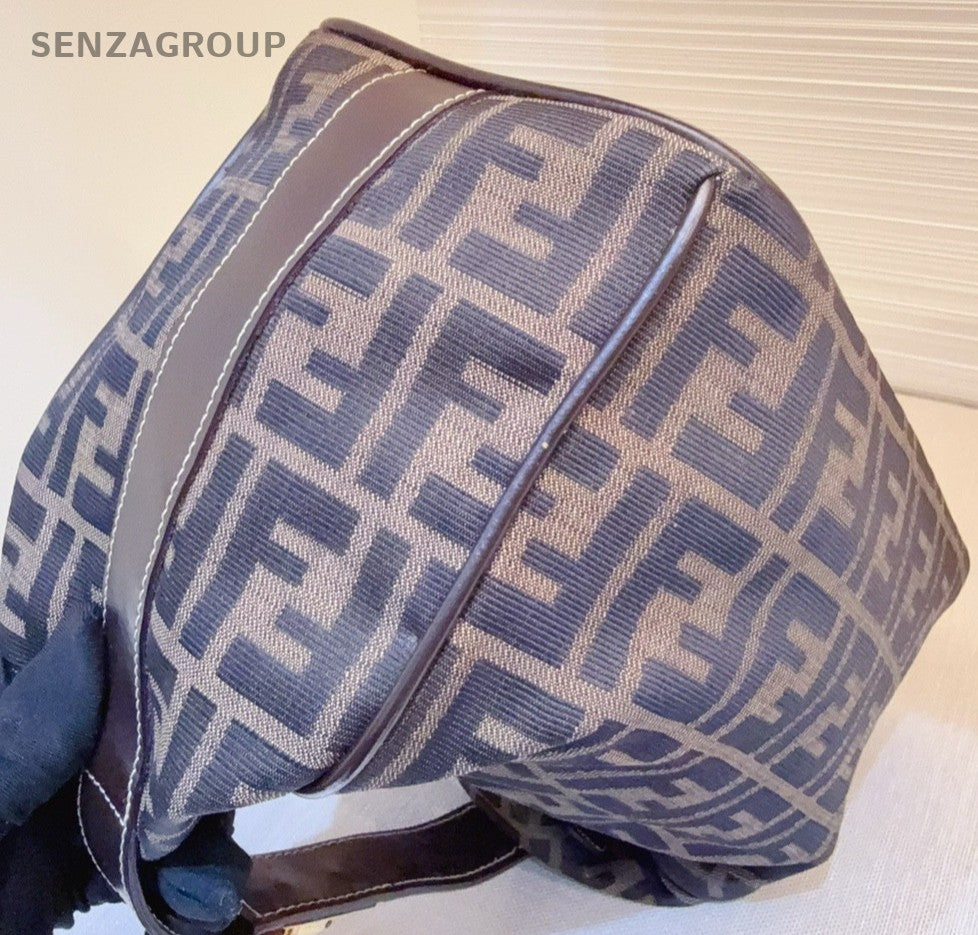 Bolsa de mão feminina Fendi clássica logotipo GM-