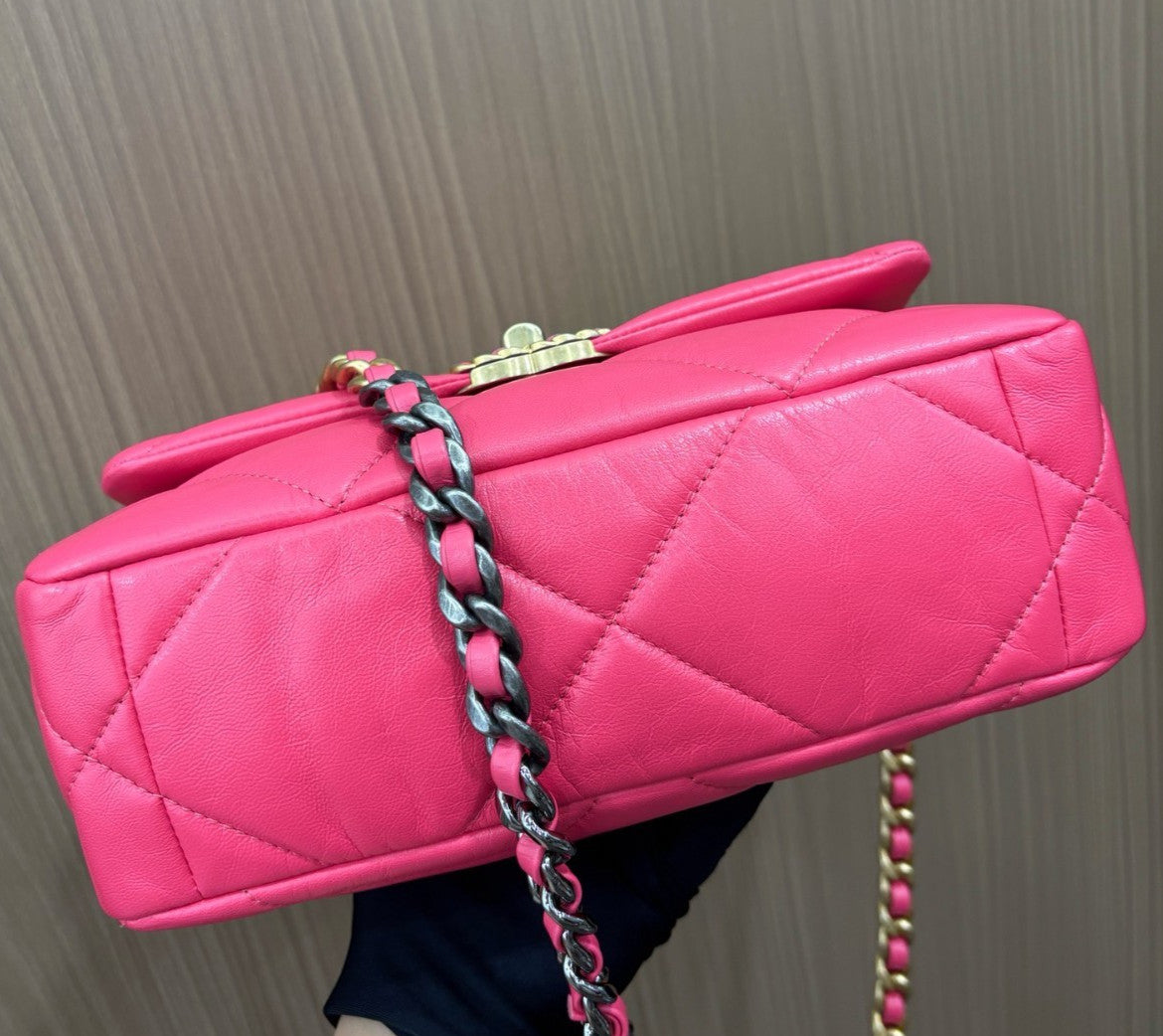 Chanel 19Bag PM Chain Shoulder Bag Crossbody Pink Gold Diamond Women Classic