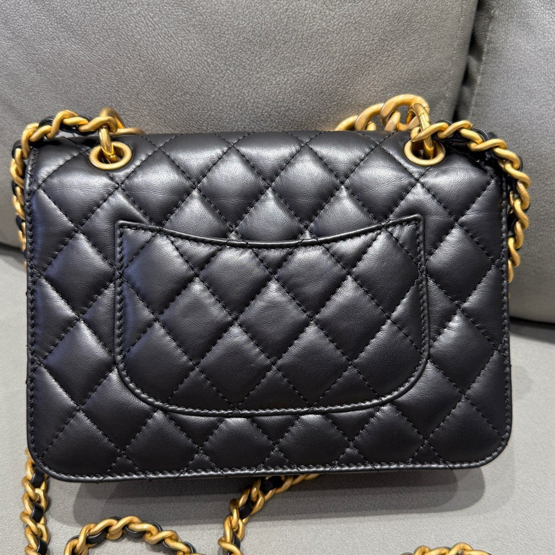 Chanel 23S Messenger Bag Black Quilted Gold Chain Crossbody Shoulder Bag