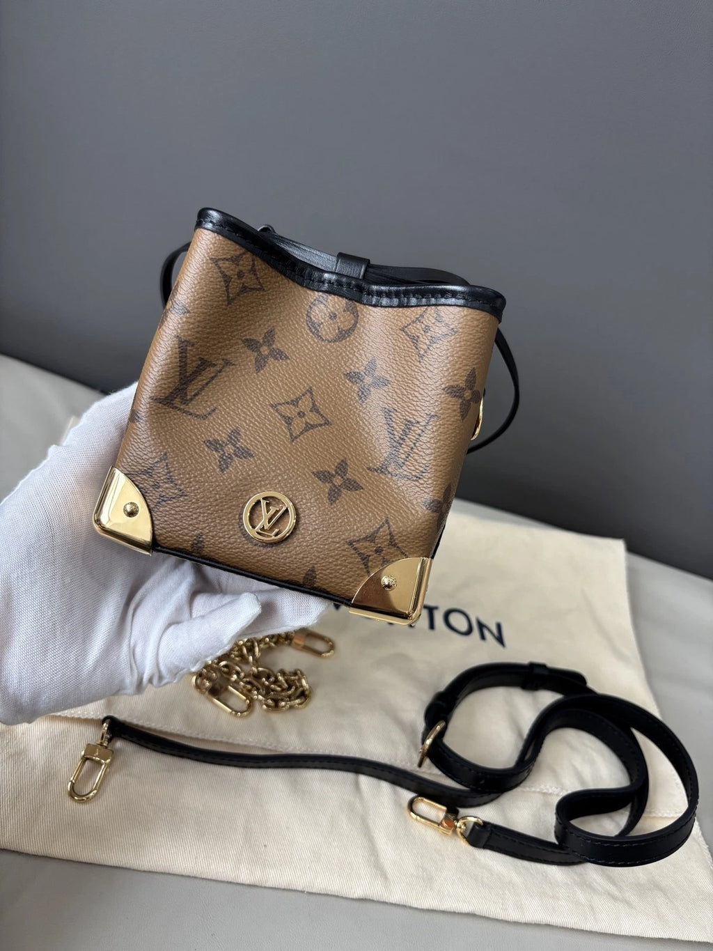 Louis Vuitton Noe Monogram Canvas Brown Crossbody Excellent