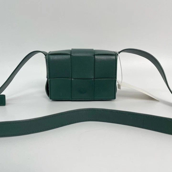Bottega Veneta Classic Green Mini Woven Crossbody Bag For Women