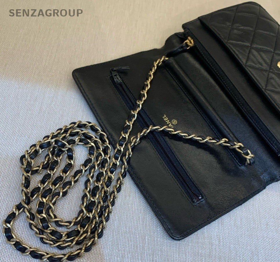 CHANEL Classic Wallet woc Black gold Crossbody bag
