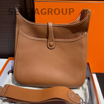 Hermès Evelyne 29 Shoulder Bag Brown Silver Hardware Classic Women
