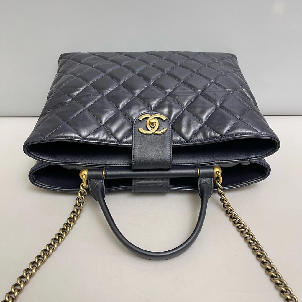 Chanel Calfskin Tote Chain Shoulder Bag Top Handle Bag Diamond Women Classic