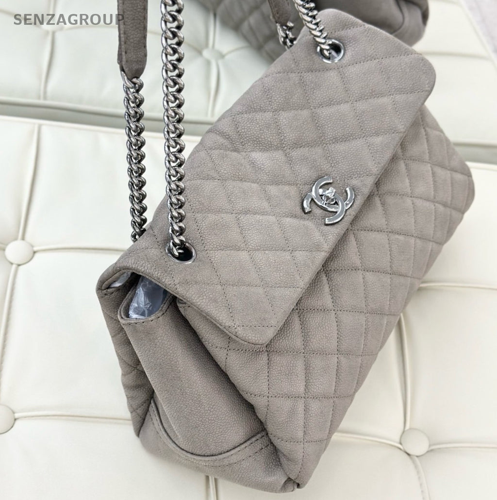 Chanel Diamond Calfskin Chain Shoulder Bag Gray Silver Used Women Classic