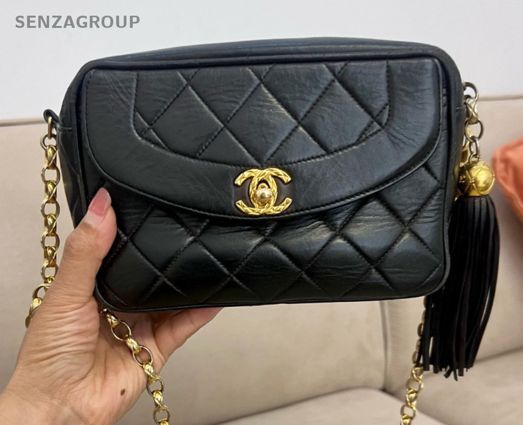 CHANEL Black gold carved tassel Camera bag Chain Shoulder bag Women
